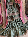 Mehrunisa Gharara set